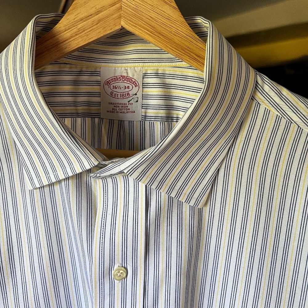 Brooks Brothers Traditional Fit 16.5-34 Non-Iron Dress Shirt Yellow/Black stripe